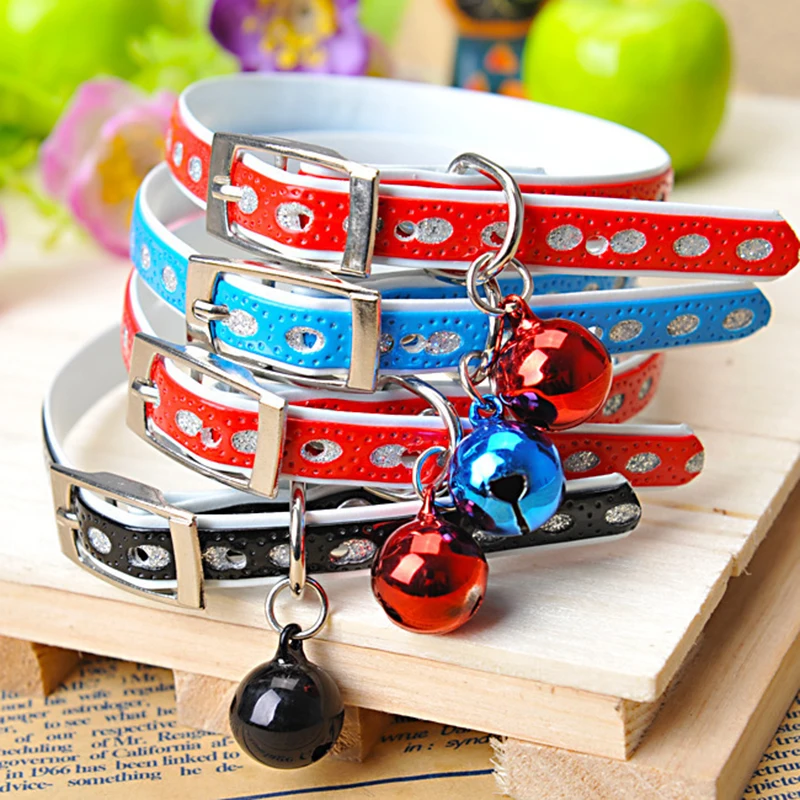 

Pet xmas gift Cat collar Neck Strap with Rivet leather Cat Dog Pet Collar Products with Bell Material Pu Blink Collars for cats