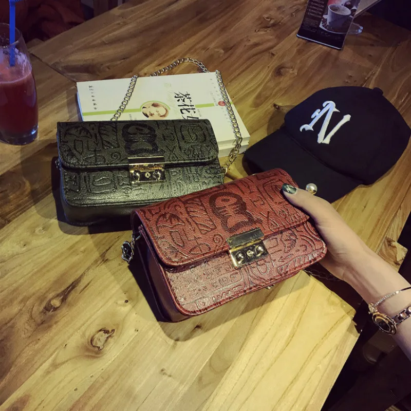 

Popular Ladies Shoulder Bag Fashion Soft Handle Chain Bag Girls Small Bag Messenger Bag Oracle Retro Embossed Brand Sindermore