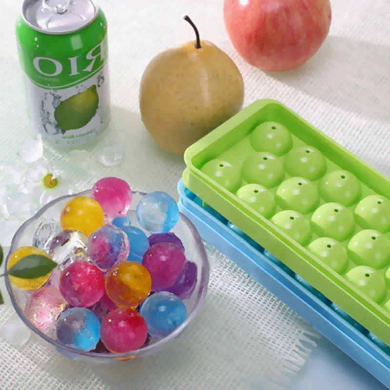 

14 Holes Round Balls Ice Mold Plastic Ice Cube Tray Ice Hockey Grid Making Box Molds With Cover Colorful Ice Mold Random Color