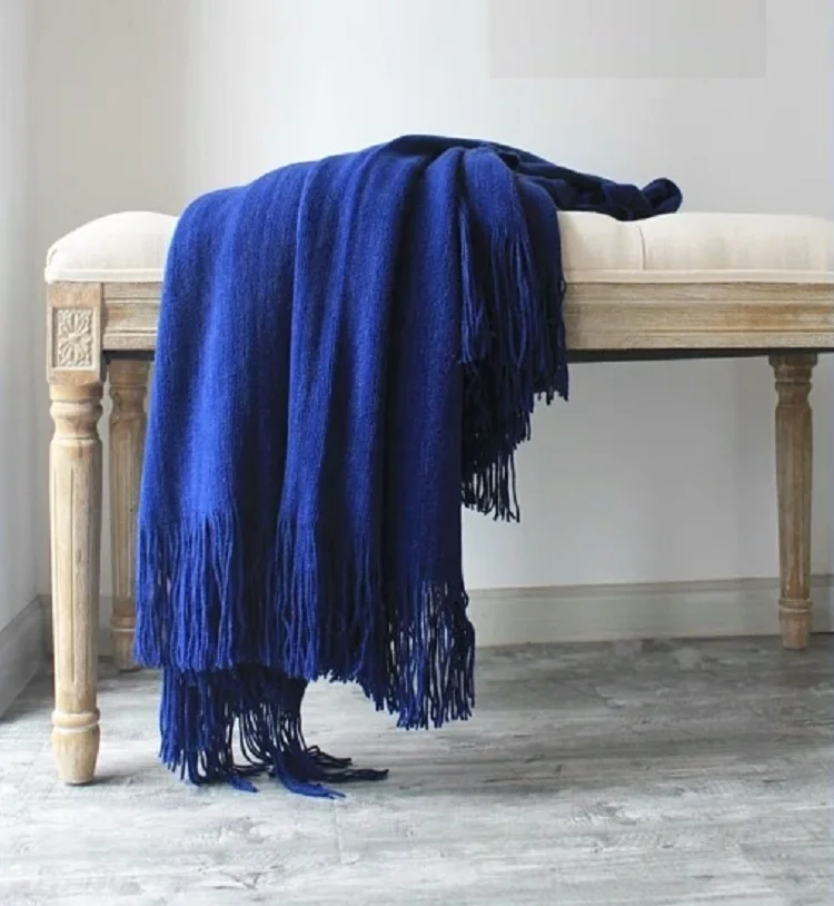 USA Style Acrylic Blanket with Tassel Solid Knitted Blankets for Beds