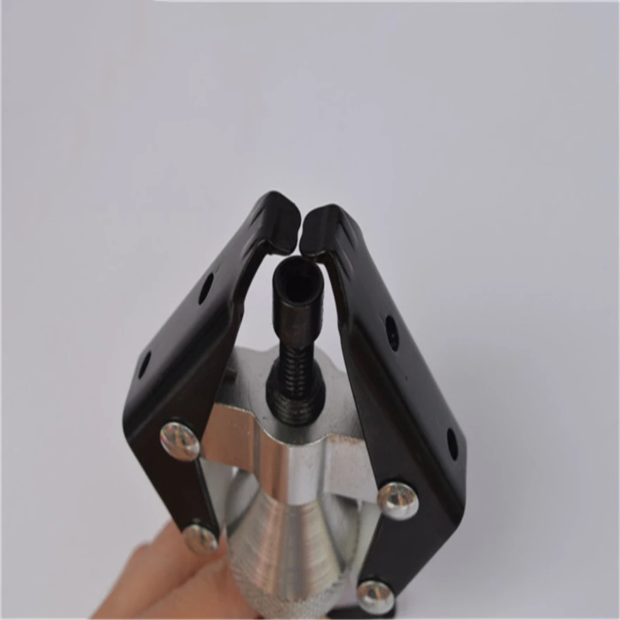 

Car wiper arm removal tool Wiper arm pull horse remover wiper tool Adjustable wiper arm puller