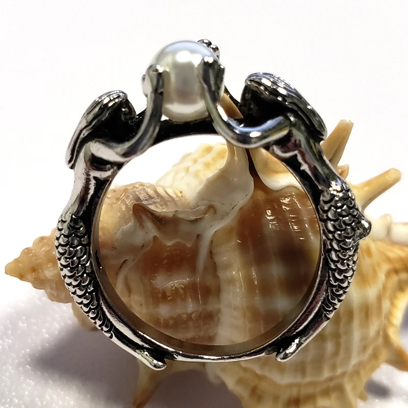 2018 New Creative Mermaid Simulation Pearl Ring For Women Novelty 