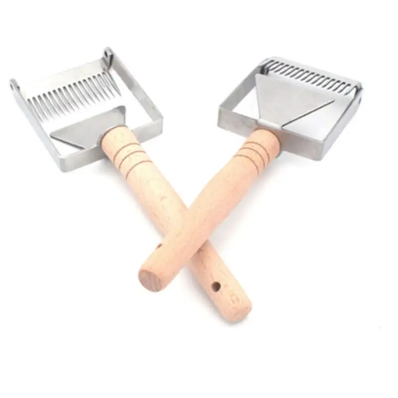 

New Designed Beekeeping Equipment Uncapping Knife Scraper Honey Fork Honeycomb Wooden Handle Tool Forks