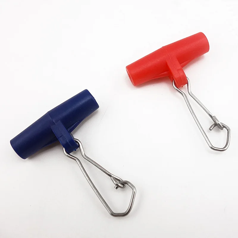 

Shared With Fish 50pcs Fishing Hooked Balance plastic head Snaps with 6# Strong pin Sea Hook Lure Connector Fishing 3 way swivel