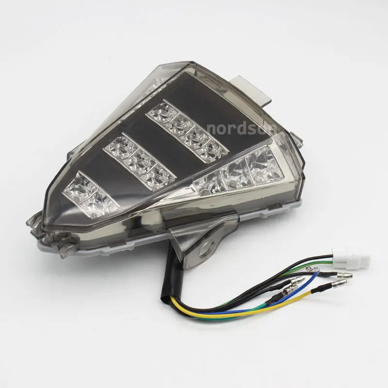

High Quality LED Motorcycle Brake Rear Tail Light Turn Signal Integrated For Yamaha YZF R15 2013-2016