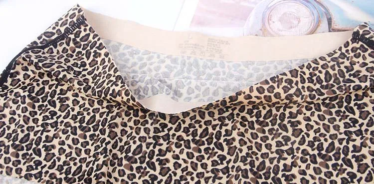 Queenral Plus Size M L XL XXL XXXL Panties Seamless Briefs Underwear Women Lingerie Sexy High Waist Cotton Leopard Intimates3