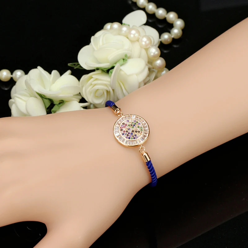 adjustable bracelet
