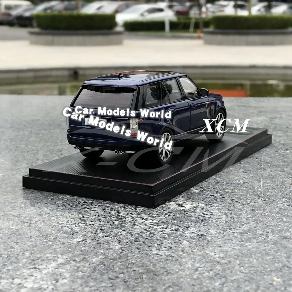 Литая модель автомобиля для ЖК-моделей 1:43(синий)+ маленький подарок