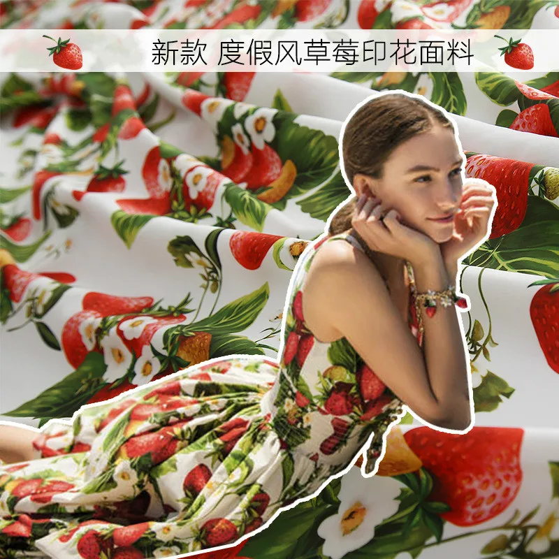 

2018 new 148cm wide strawberry small white flower pattern 100% cotton fabric digital printing fabric hot fashion cloth