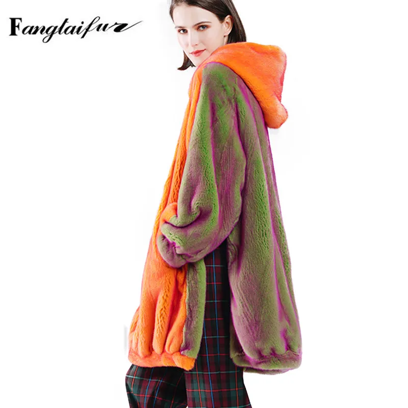 

Fang Tai Fur 2019 Women Import Velvet Mink Fur Coat With Fur Hood Mink Coats Women's Gradient Loss Medium Real Mink Fur Coats