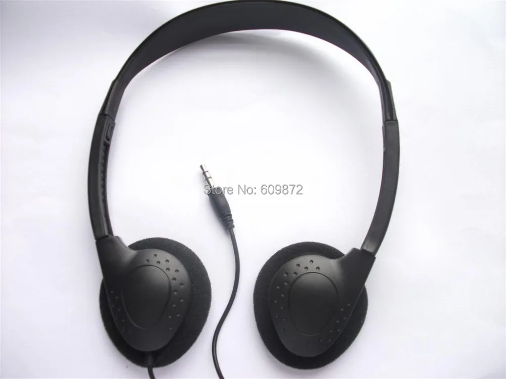 Low Cost On Ear Headphones 3.5MM plug , l.2M stereo cord for hospital, trains , buses headsets