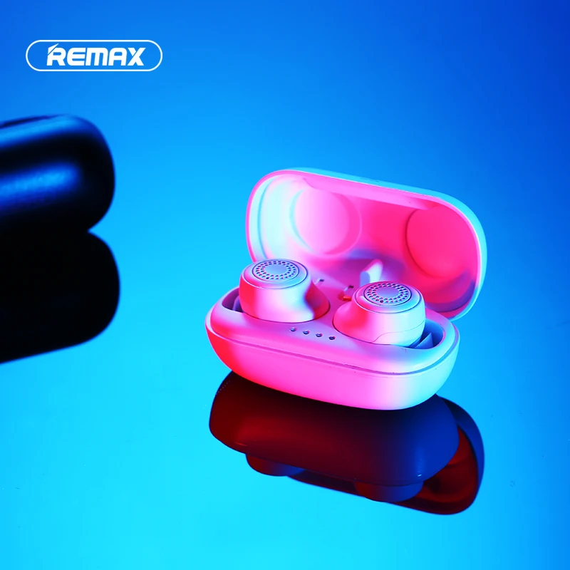 Беспроводная гарнитура Remax TWS 2 Bluetooth наушники Twins с зарядным боксом лучше чем i7S