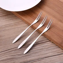 New! 3 pcs/set Stainless Steel Fruit Fork Cutlery Dessert Fruit Forks For Home Flatware For Fruit Salad 13 * 0.12 * 0.9 cm