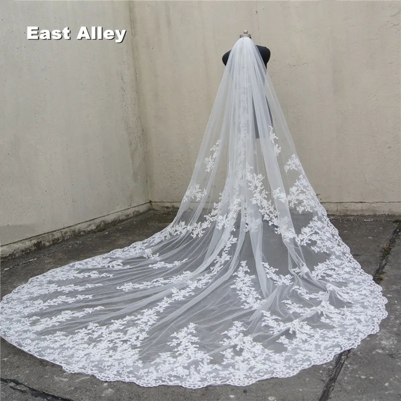 

118" Long, 110" Wide 1 Layer Lace Applique Wedding Veil Cathedral Length Bridal Veil with Comb