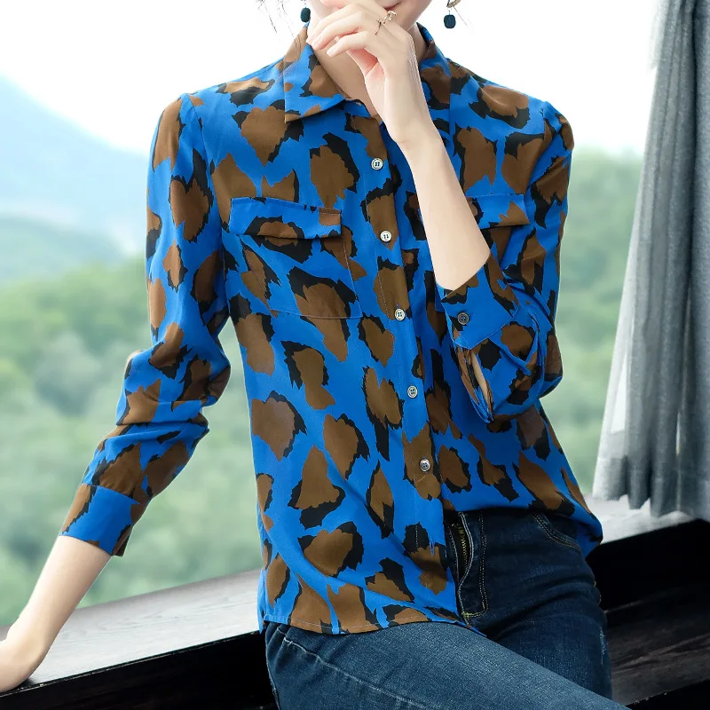

European and American fashion women's blouses 2019 spring blue leopard print 100% real silk shirts with 2 pockets P7963