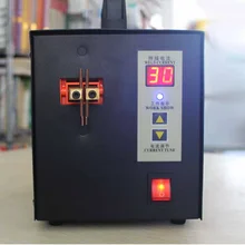 Портативный точечный аппарат для точечной сварки на литиевой батарее 18650 Аккумуляторная машина для точечной сварки импульсный ремень светодиодный фонарь 220 В сварочный