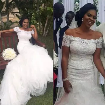 

Vintage Lace Appliues Mermaid Wedding Dresses 2019 African Fashion Short Sleeve Boat Neck Tiered Wedding Gown Bride Dress W0409