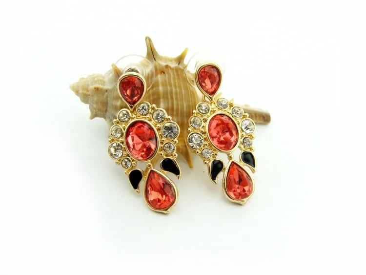 details005