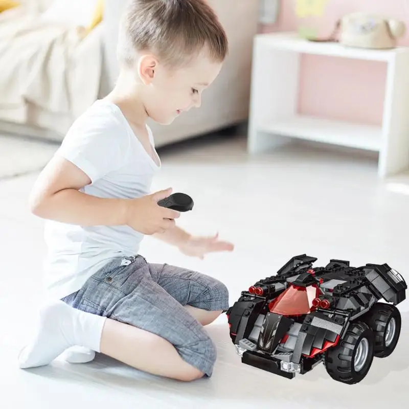 

2.4G Four-Way Remote Control Truck RC DIY Assembled Electric Bat Car Building Blocks Kids Educational Toys for Children Gifts