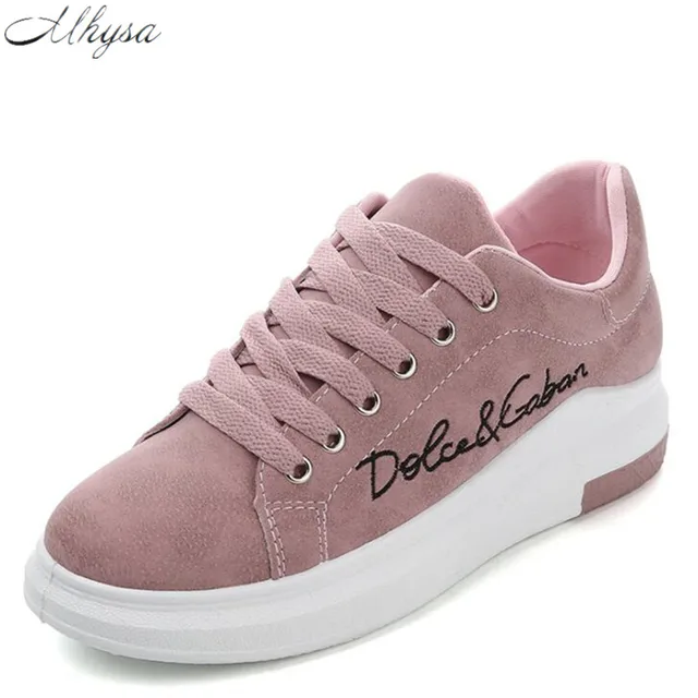 sapato estilo tenis feminino