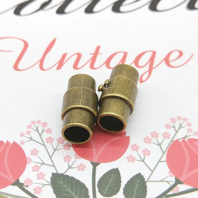 5997390244_559649677