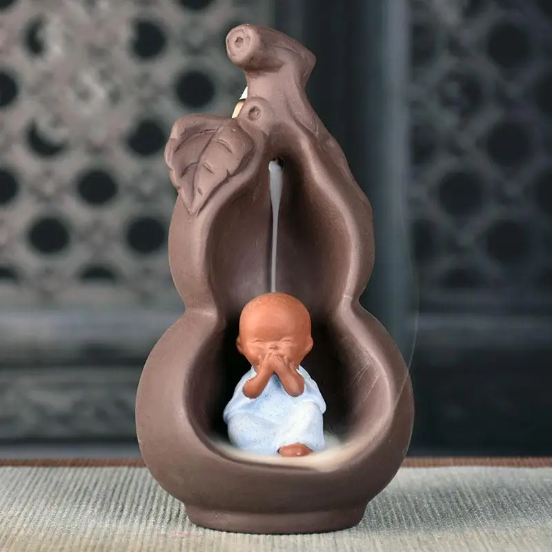 Маленький монах кадило творческий домашний декор Маленький Будда дым водопад ладан держатель курильница для благовоний горелки офис чайхана - Цвет: c