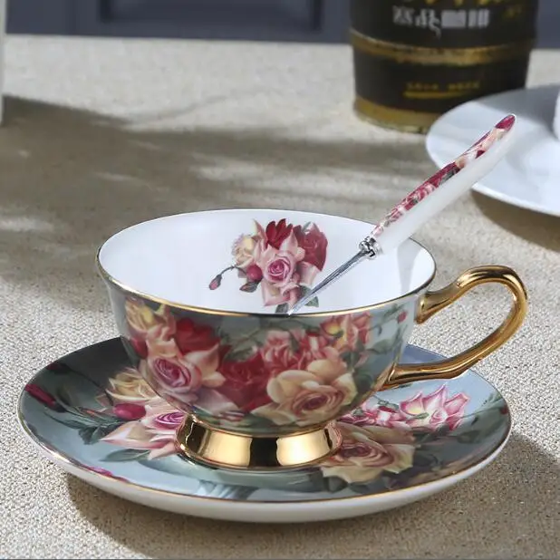 200 мл фарфоровая кофейная чашка с золотым рисунком, набор посуды, британская посуда, керамическая чайная чашка, блюдце с ложкой - Цвет: 01 Set