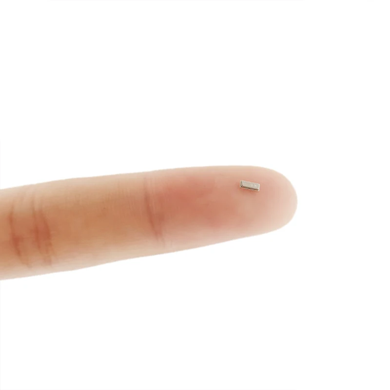 

100pcs 8MHz 10pF 3Pin 3213 smd quartz resonator Crystal oscillator