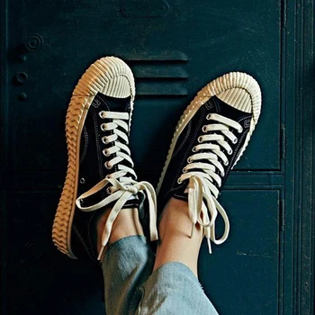 

2019 Light Running Shoes Womens Outdoor Sport Brand Lace Up Breathable Sneakers Damping Anti Collision Suede Women Sneaker