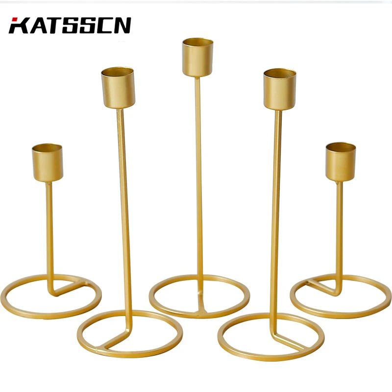 

1PCS Gold Candle Holder Single Head Wrought Iron Candlestick Creative Romantic Table Setting Table Wedding Decoration Crafts 284