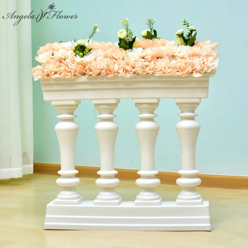 

White gold plastic Roman column fence road guide props artificial flower stand vase with flower arrangement for wedding backdrop