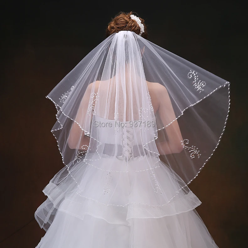 

Elegant Single Layer Floral Beaded Edge Waltz Length Bridal Wedding Veil