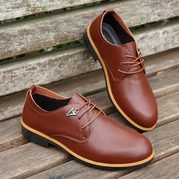 

2018 Casual Shoes SIZE EUR36-44 Men Spring Autumn Waterproof Solid Lace-up Man Fashion Flat With Pu Leather Shoes KAG203-216 B1