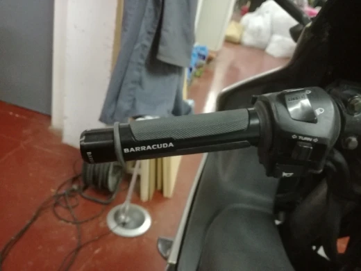 UTB8.zsEspfJXKJkSamHq6zLyVXac