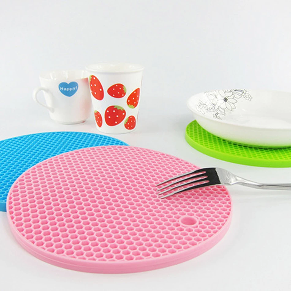 Creative Candy Honeycomb Silicone Placemat Pot Mat Non-slip Heat Resistant Pad Coaster Home Table Cup Plate heatproof Mat  (17)