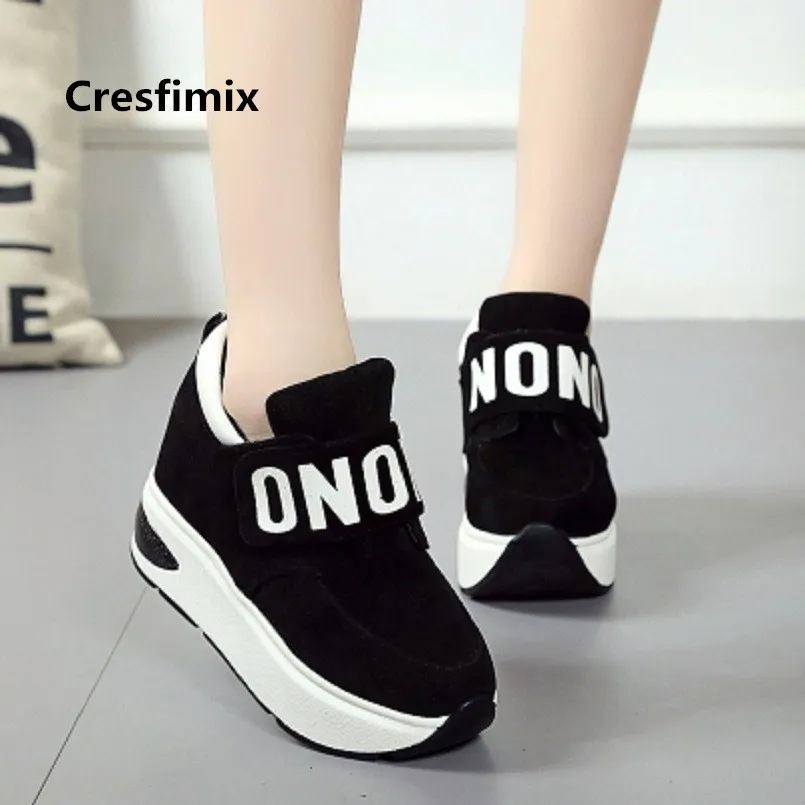 

Chaussures Plates Femmes Women Fashion Comfortable Slip on Flat Platform Shoes Lady Casual High Quality Shoes Cool Shoes E851
