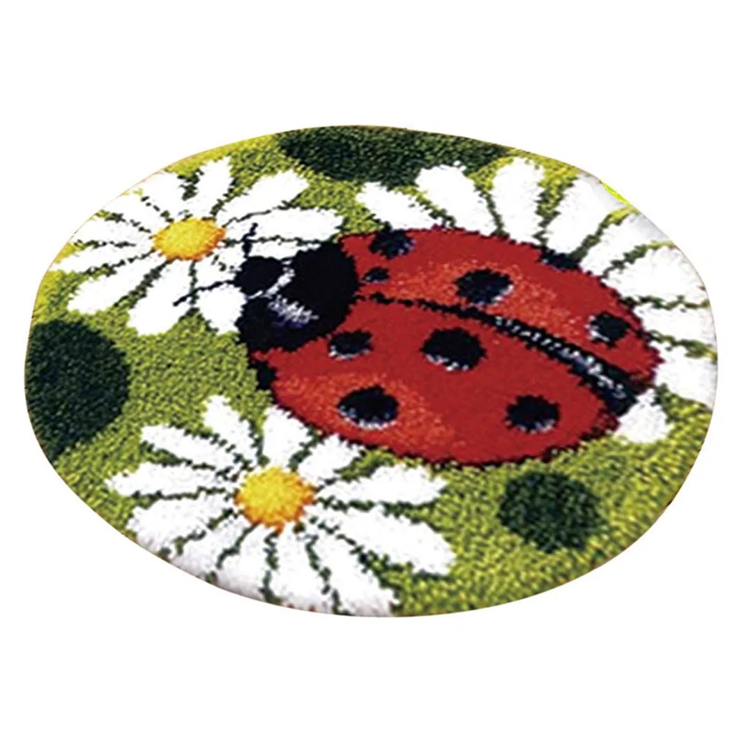 1 Set Latch Hook Kits Ladybug Rug Cushion Beetle Carpet Latch Hooking Kit Needlework DIY Kit