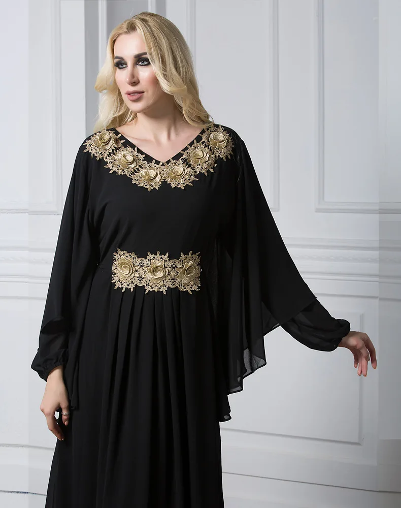 

Women Muslim Maxi Dress Embroidery Long Sleeve Abaya Kaftan Islamic Arab Dubai Robe Chiffon Dress LF-30