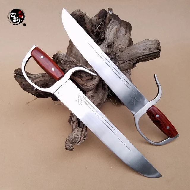 Cheap new wooden handle Wing Chun butterfly Double martial knife cutter performance Bart Cham Dao, Sifu Dao