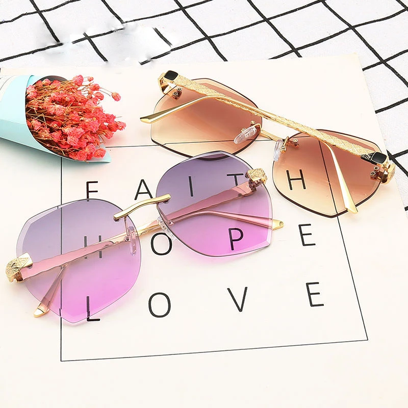 

Fashion Gradient Shades for Women Metal Frame Rimless Sunglasses Cutting Lens Sun glasses