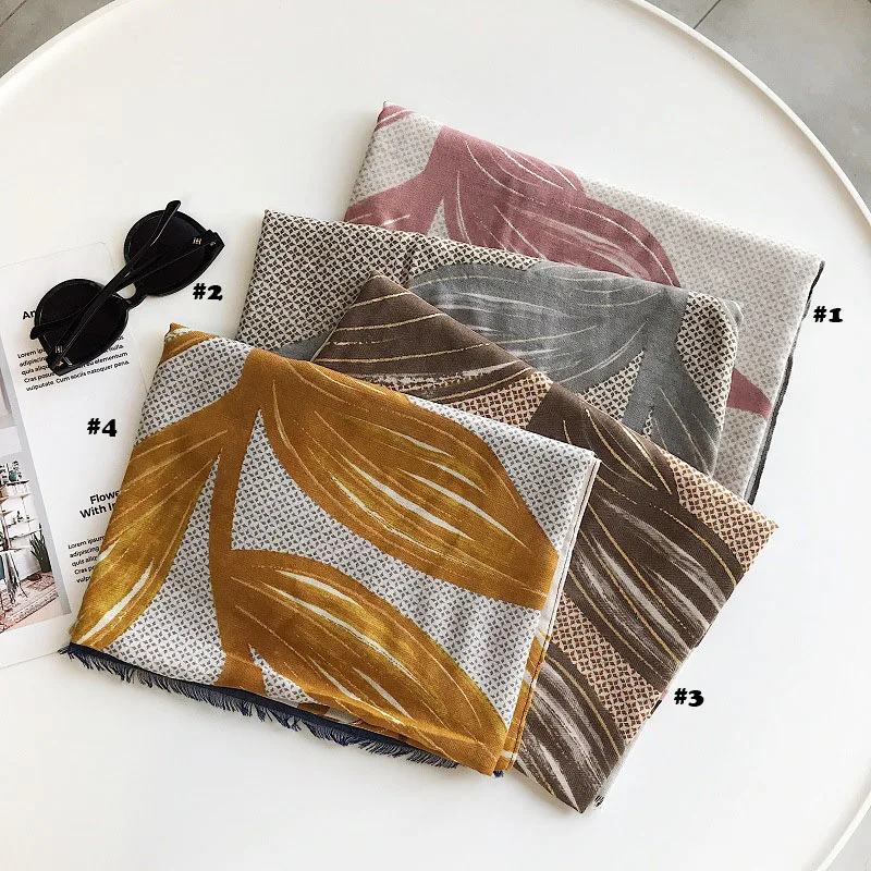 

2018 Newest Women Floral Pattern Silver Foil Cotton Frayed 4Colors 10PCS/LOT