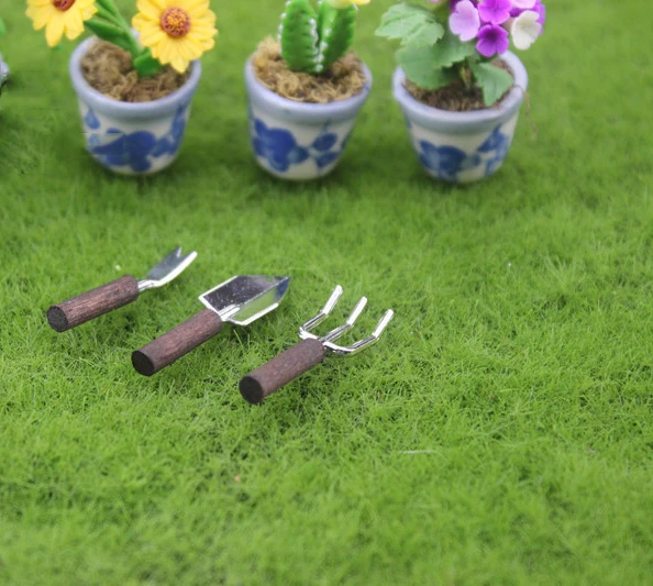 

1:12 dollhouse miniature 3 pieces Mini Garden pot tool shovel furniture toy match for New collectible Gift