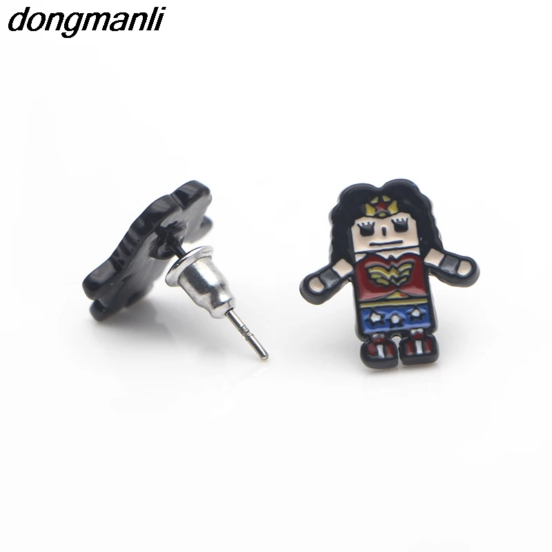 P1299 Dongmanli Wonder Woman, серьги для женщин, детские серьги-гвоздики, аксессуар Geeky, комический супергерой, косплей, ювелирные изделия