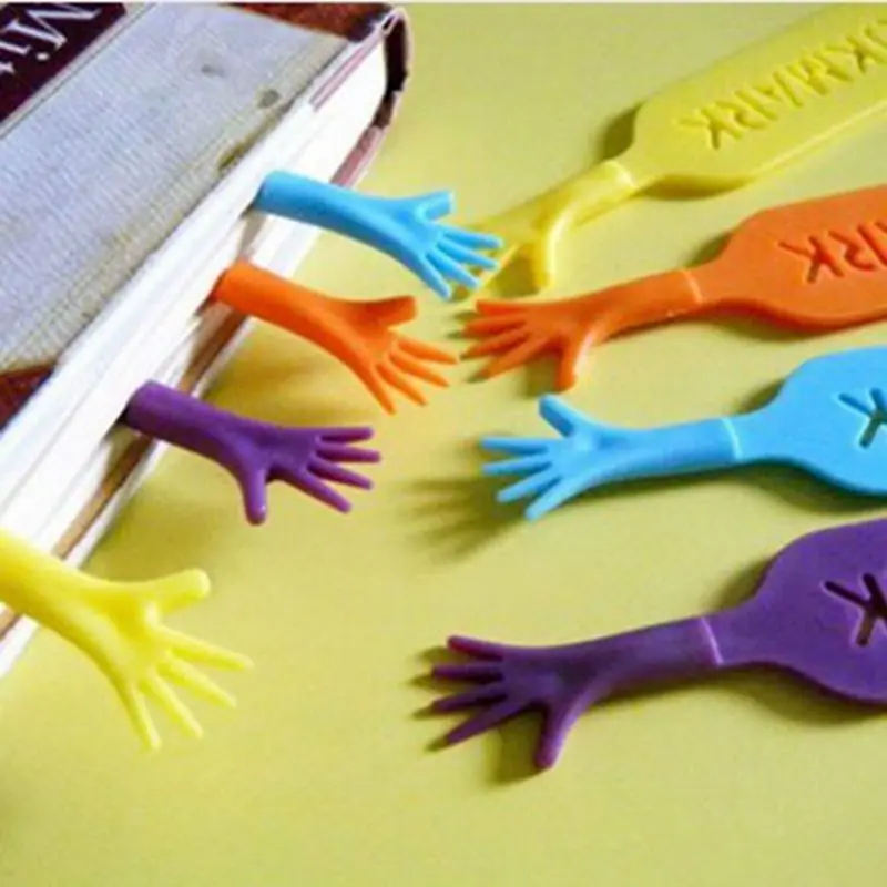 

1Set/4pcs Plastic Crafts Supply factory BOOK MARK Help Me Novelty Bookmark Funny Bookworm Gift Stationery Random Color