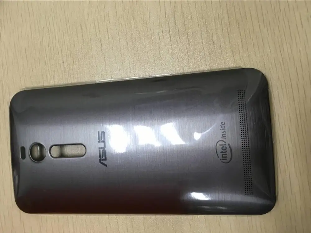 ASUS Zenfone 2 ZE551ML чехол на заднюю панель с NFC