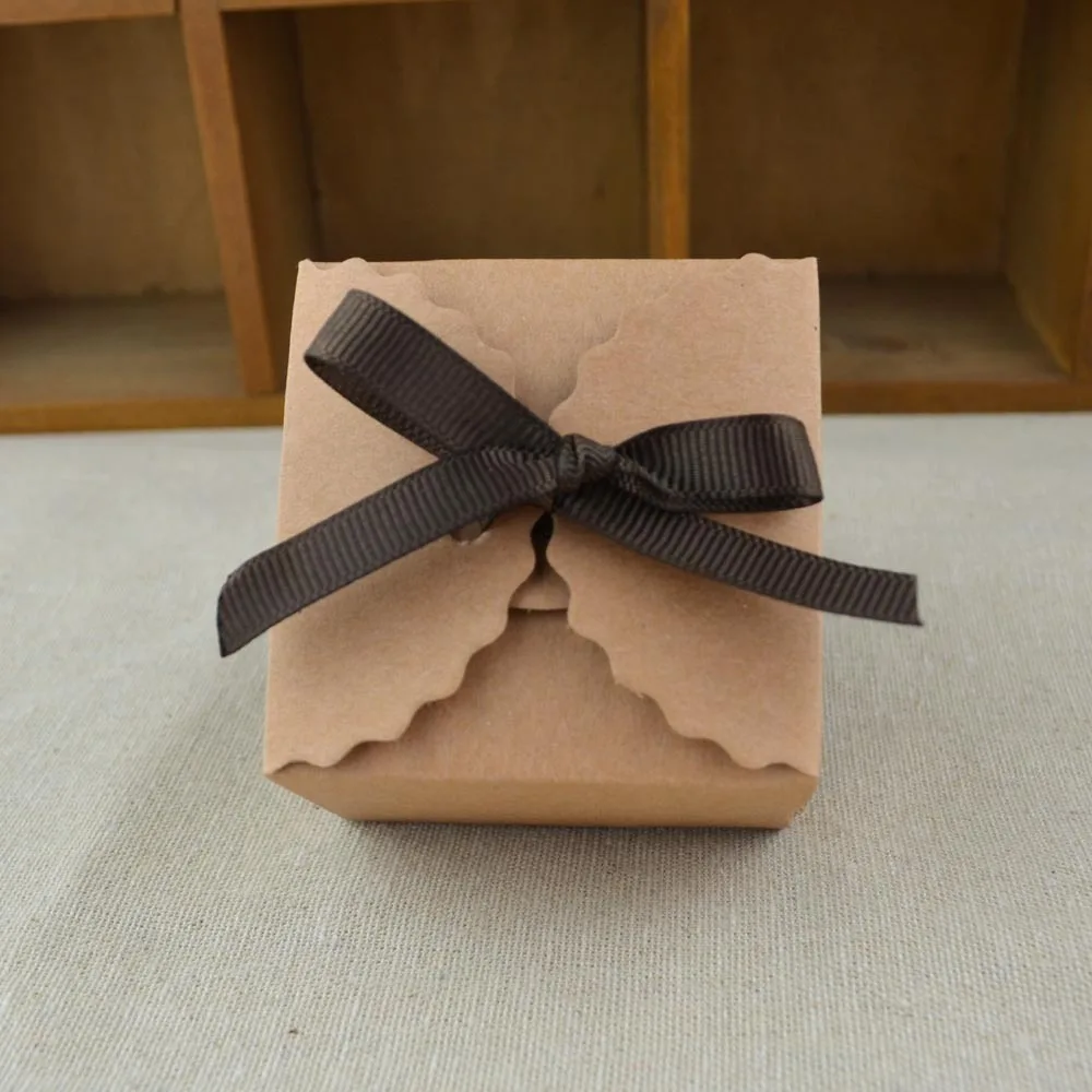 6.5x6.5x4.5 см белый/коричневый крафт-бумага Ювелирные изделия Подарочная коробка упаковки 50 шт. подарочные бумажные крафт- шкатулка для