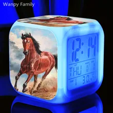 Часы-Будильник с бегущими лугами и лошадьми, 7 цветов, светящиеся электронные часы для детей, подарки на день рождения, Многофункциональные цифровые часы с мигающим будильником