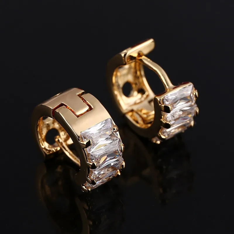 Модный дизайн, маленькие золотые серьги-кольца Huggie для женщин, Покрытые Кристаллами циркония, серьги, ювелирные изделия для женщин, мода