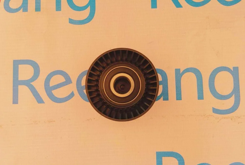 Reebang 166200W090 Belt Tensioner Pulley V-Ribbed Belt For TOYOTA 16620-0W090,16620-22010,16620-0D021 1662022010,166200D021
