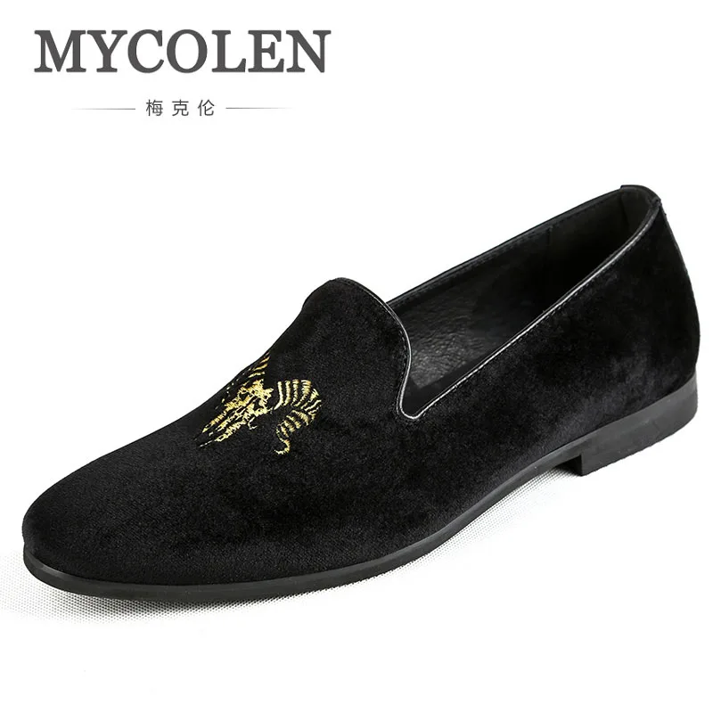

MYCOLEN Leather Men Casual Shoes Handmade Luxury Designer Solid Male Shoes Simple Fashion Loafers Male Shoes Soulier Homme
